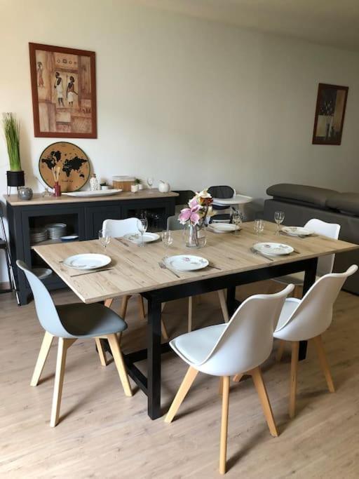 Superbe Appartement Сомюр Екстериор снимка